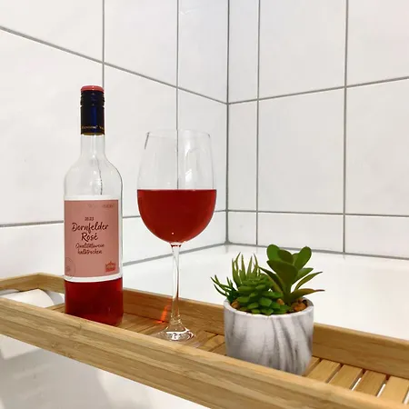 Lokal, Luftig - Loft Mit Heimkino & Parkplatz In Uni- Und Kliniknaehe Apartament *