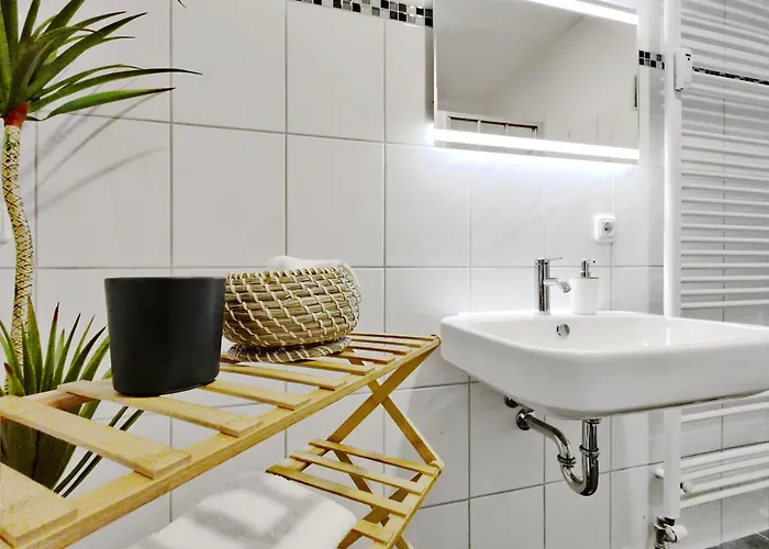 Lägenhet Lokal, Luftig - Loft Mit Heimkino & Parkplatz In Uni- Und Kliniknaehe